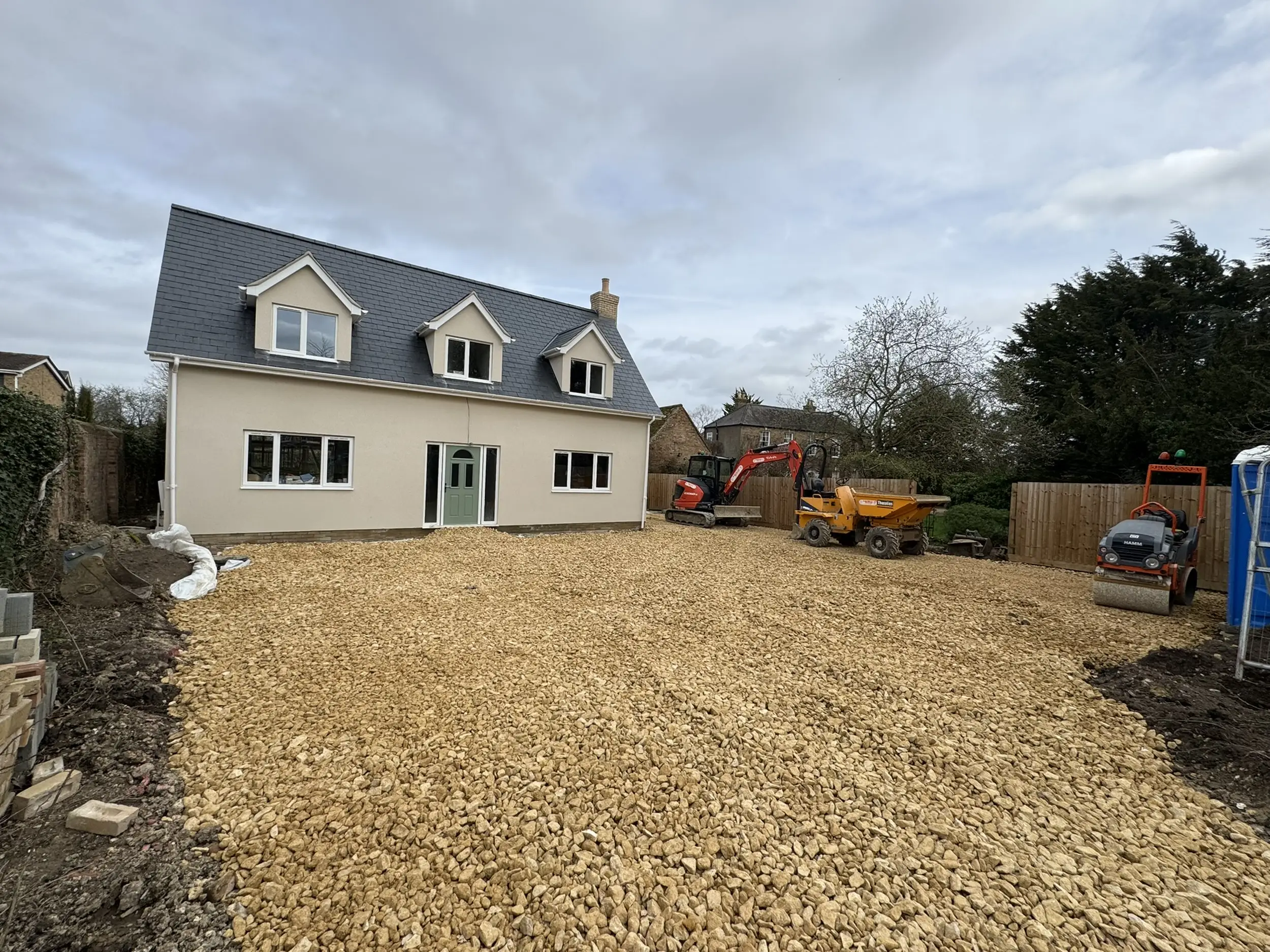 Completed new build exterior with gravel drive